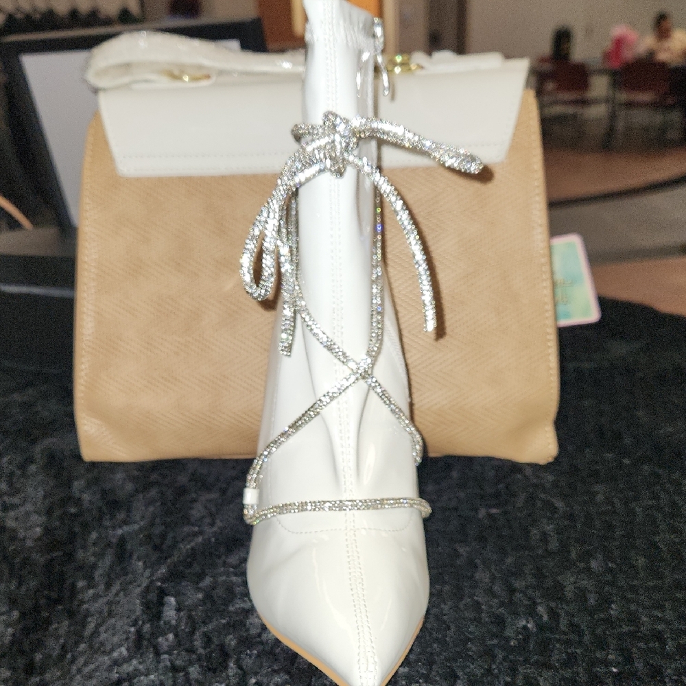 Elegant White Women's Shoes with Silver Accents